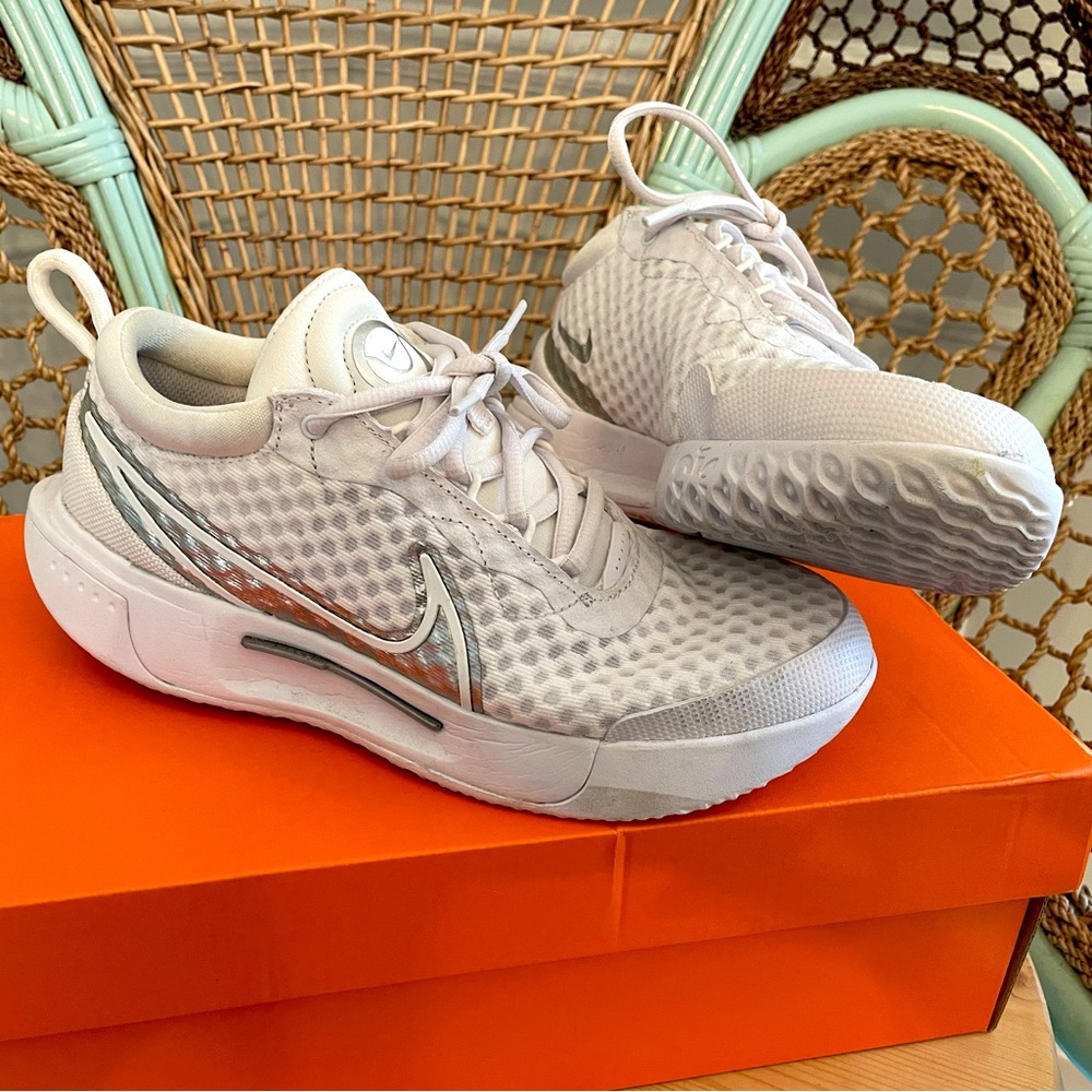 Nike Zoom Court Pro - Women’s Tennis Shoes